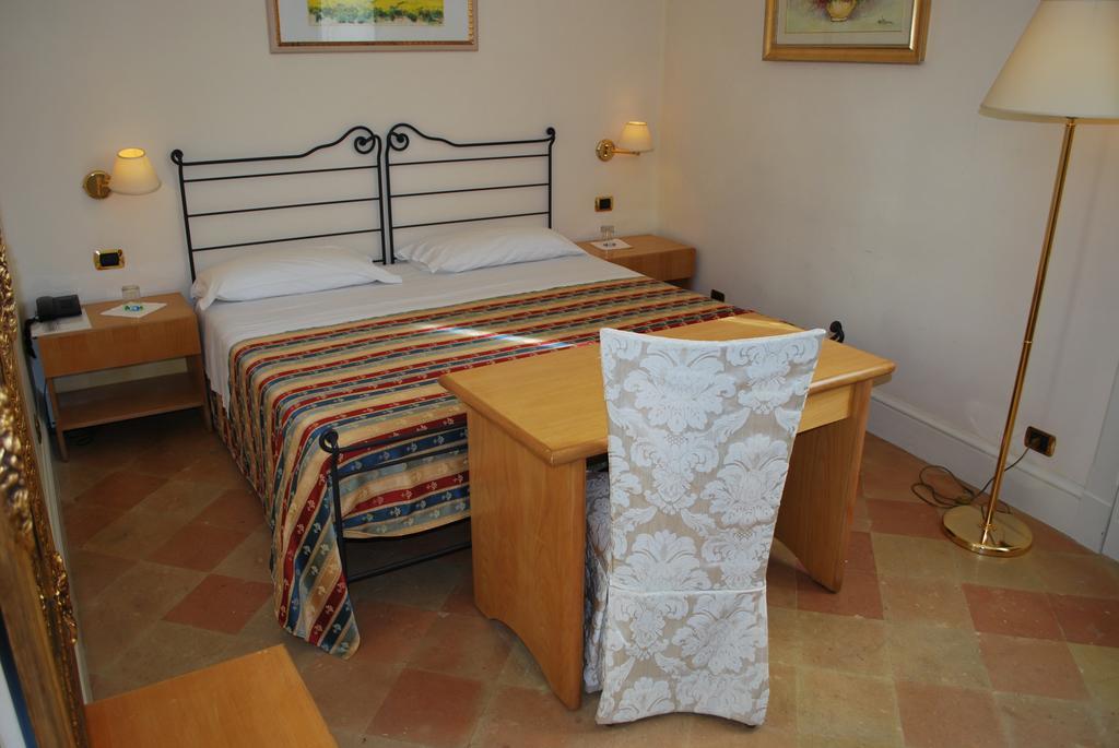 Palazzo Sottile Meninni - Classic Rooms Experience Gravina in Puglia Zewnętrze zdjęcie